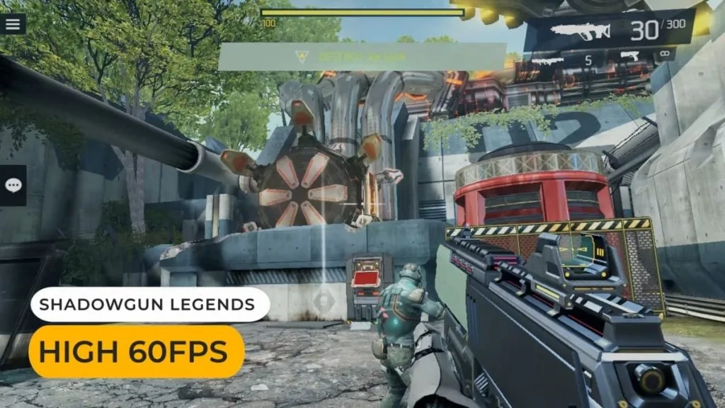 Скриншот игры Shadowgun Legends с высоким FPS, показывающий игрока с оружием и объектом для разрушения в среде с зелеными деревьями и технологическими элементами.