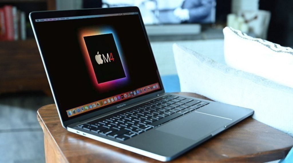 ноутбук Apple MacBook Pro M4 Max с процессором M4 на экране