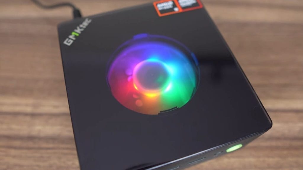 Устройство GMKtec K11 с RGB подсветкой в черном корпусе