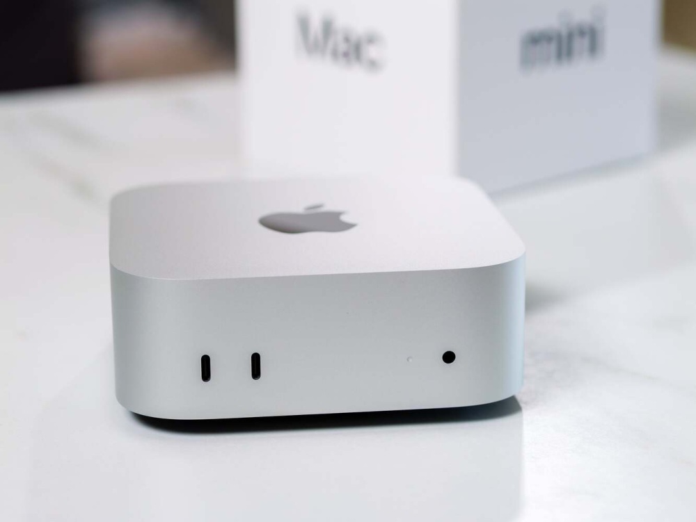 Последняя модель Mac Mini была уменьшена до 5-дюймового квадрата