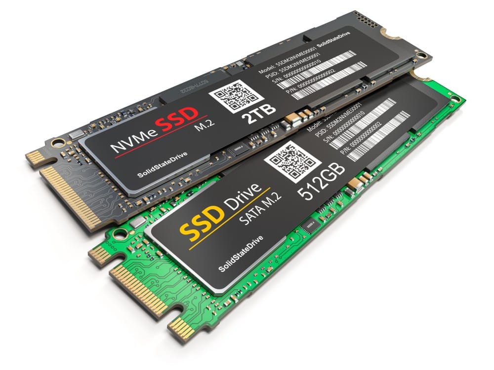 Сравнение NVMe и SATA M.2 SSD накопителей ёмкостью 2 ТБ и 512 ГБ.