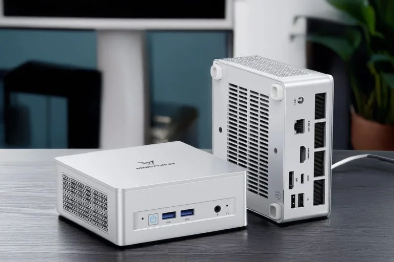 Minisforum UM870 Slim с USB-портами и HDMI, идеально подходящий для офисных задач.