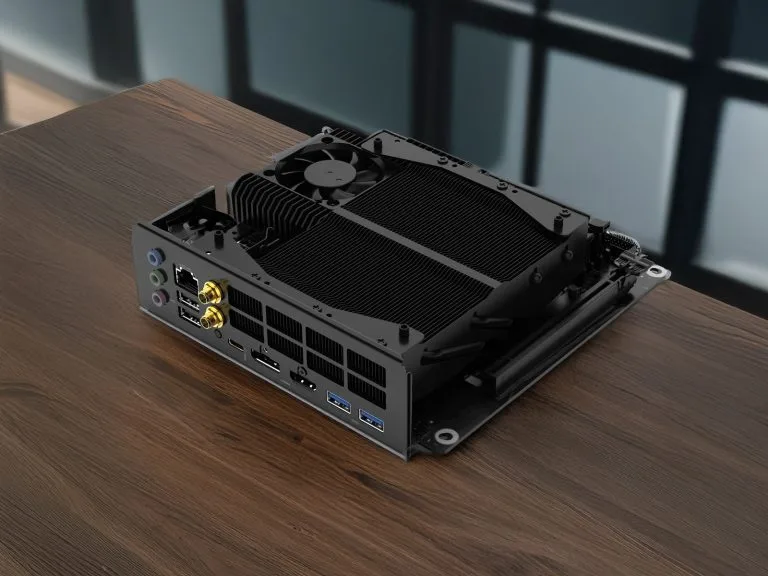 Обзор Minisforum BD790i X3D: Кому не стоит его покупать? Компактный мини-ПК с продвинутой системой охлаждения и множеством портов на деревянной поверхности
